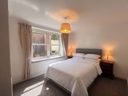 Imperial Court, Kennington, SW11, Image 8