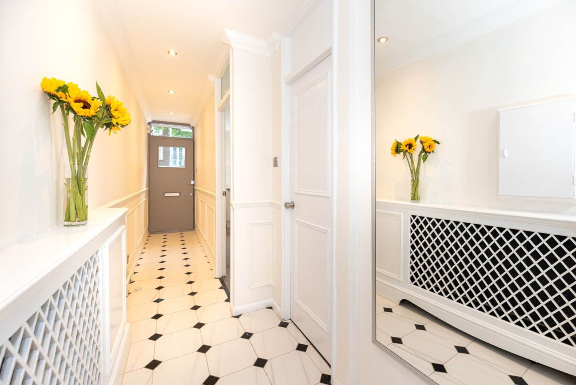 Carey Gardens, SW8 Nine Elms, Image 2