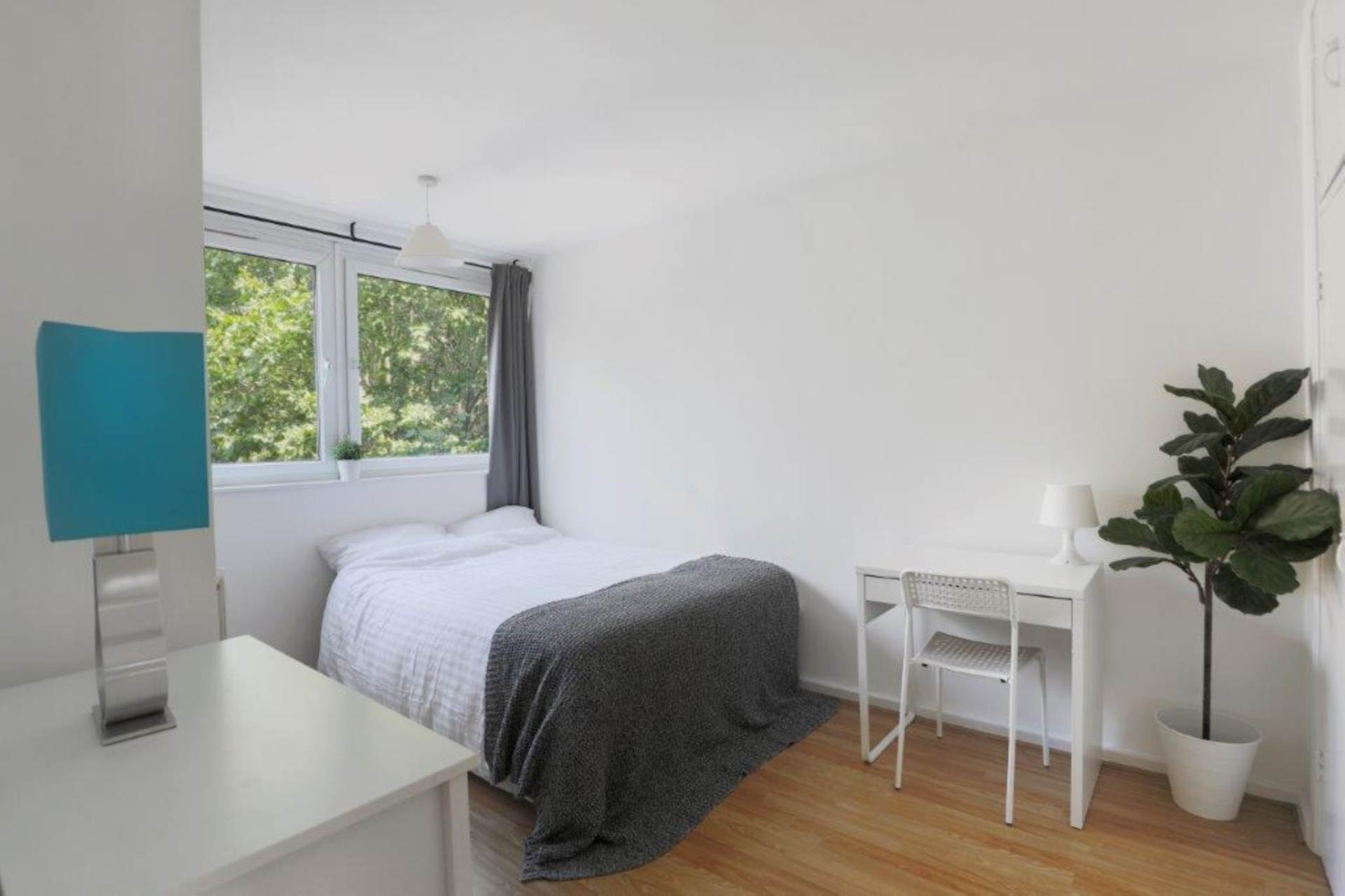 St Helena Road, Surrey Quay, SE16, Image 1