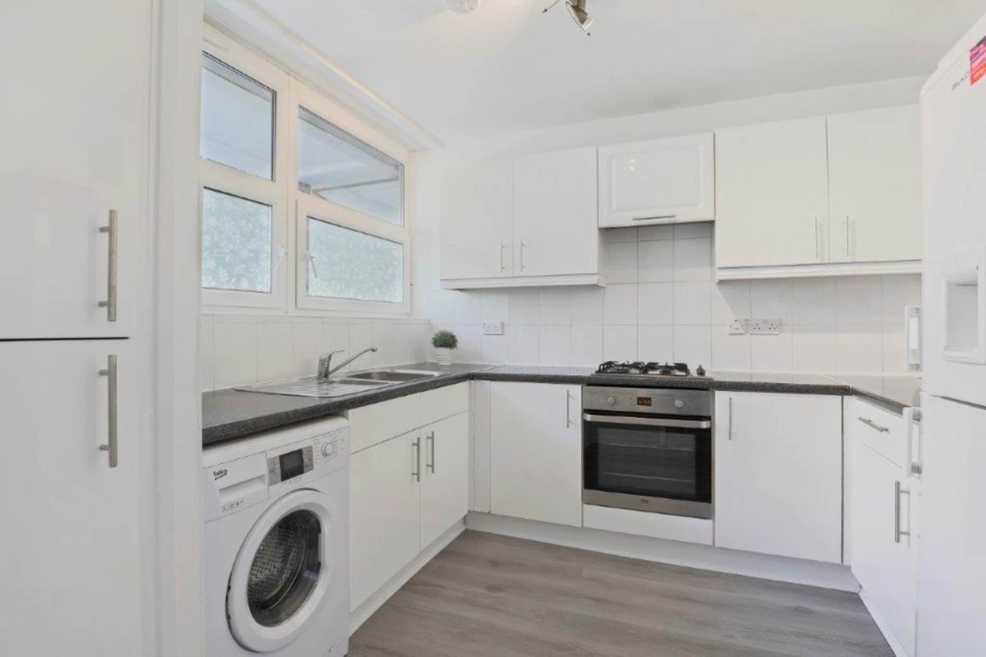 St Helena Road, Surrey Quay, SE16, Image 4
