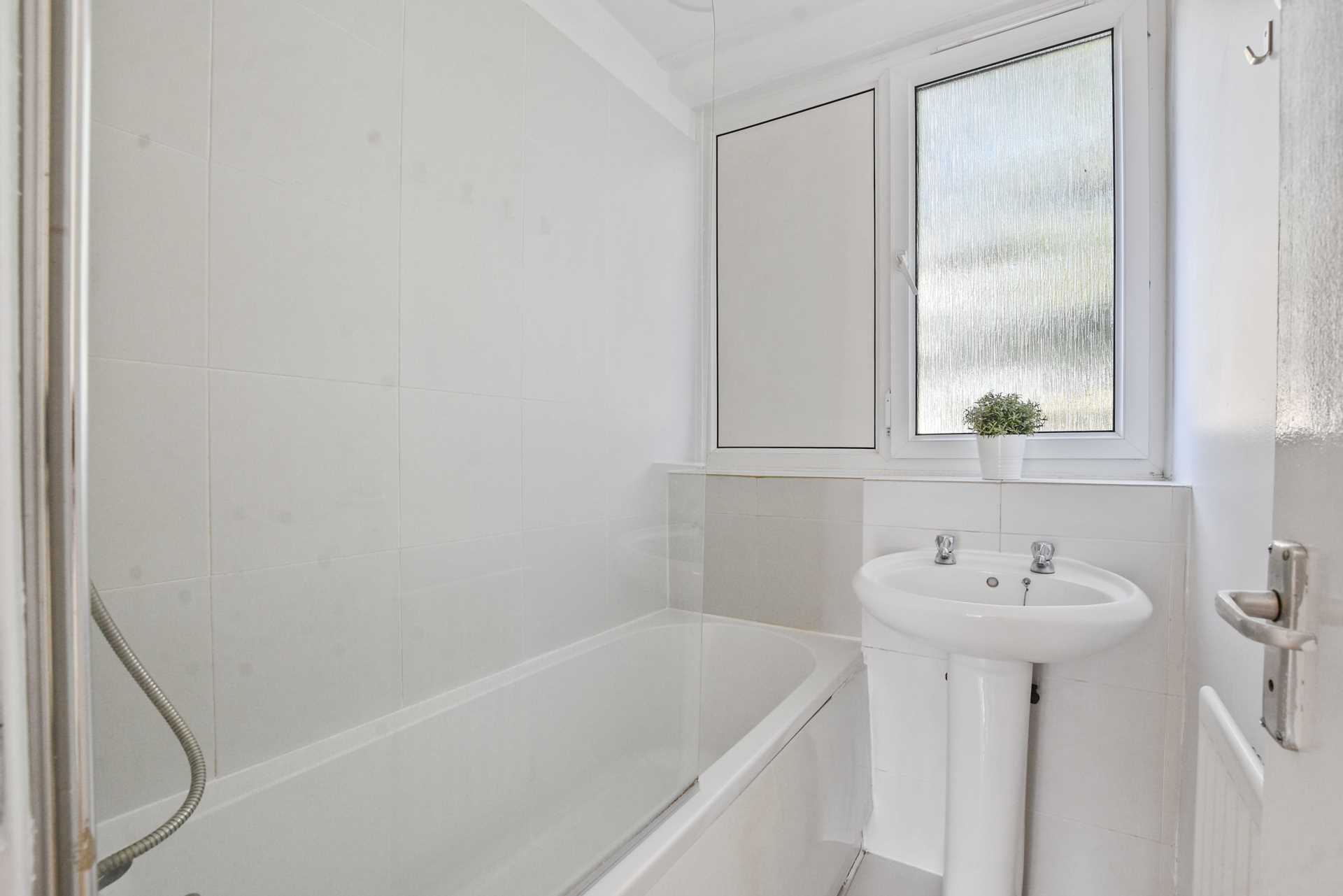 St Helena Road, Surrey Quay, SE16, Image 5