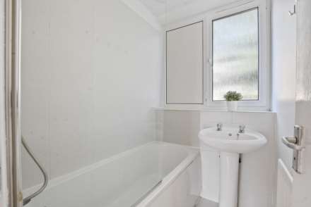 St Helena Road, Surrey Quay, SE16, Image 5