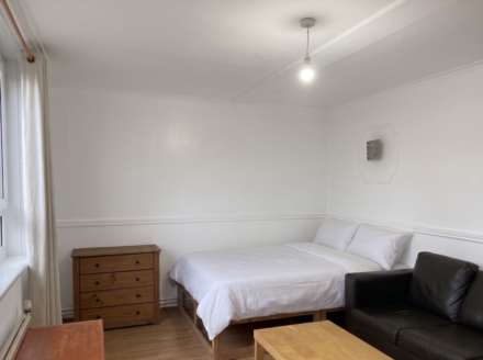 Convenient 4 Double Bedroom Flat in Surrey Quays, Millender Walk, SE16, Image 4