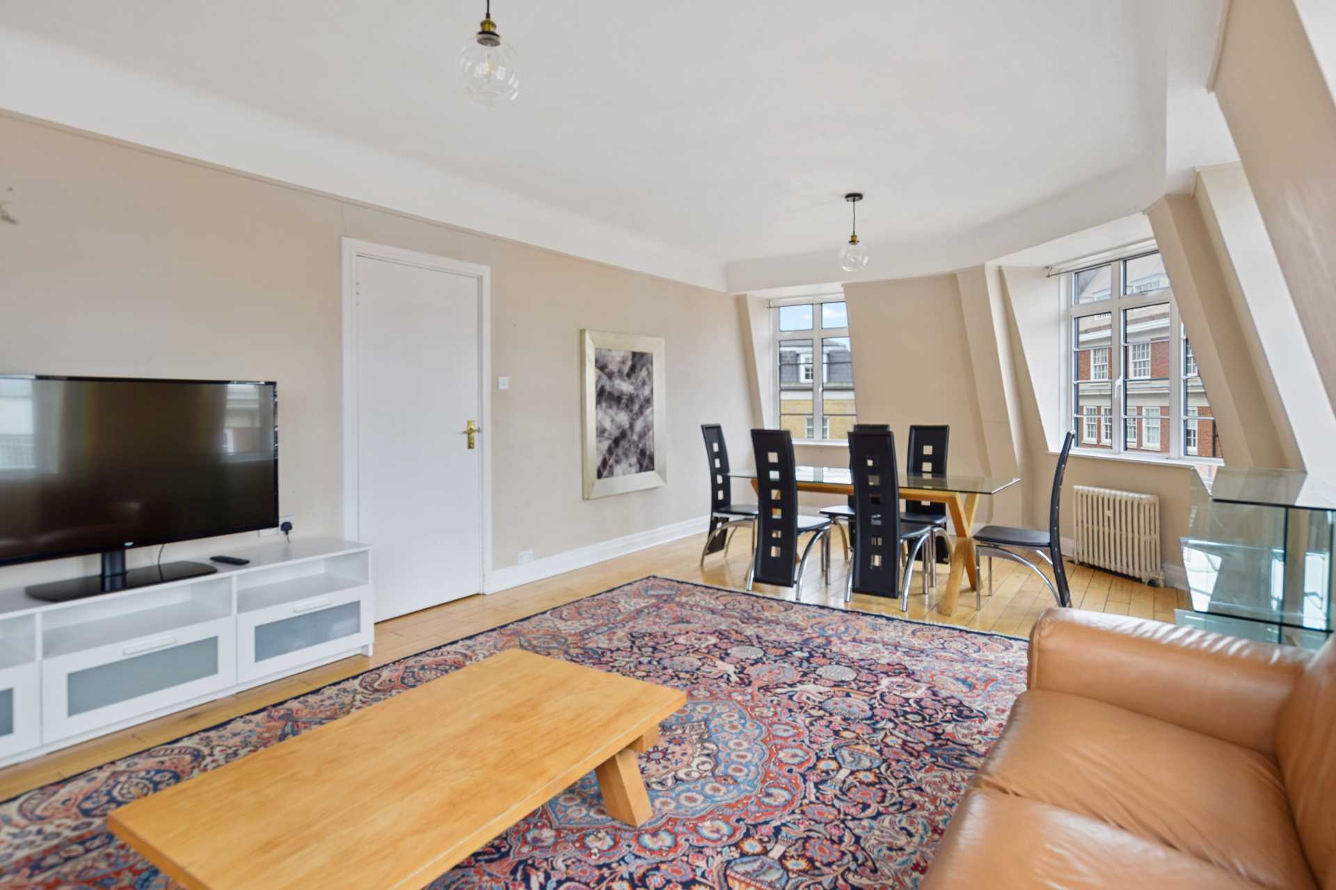 Stourcliffe Close, Marlybone W1H, Image 1