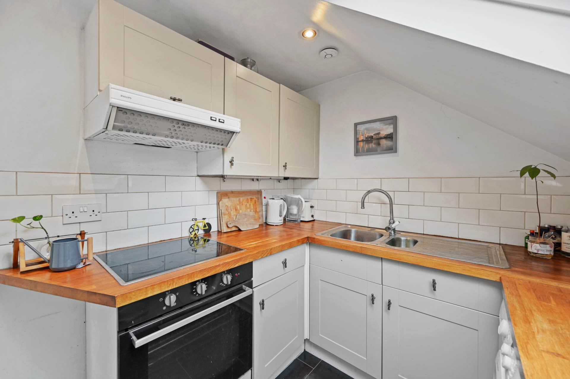 Battersea Park Road, Battersea, Image 6