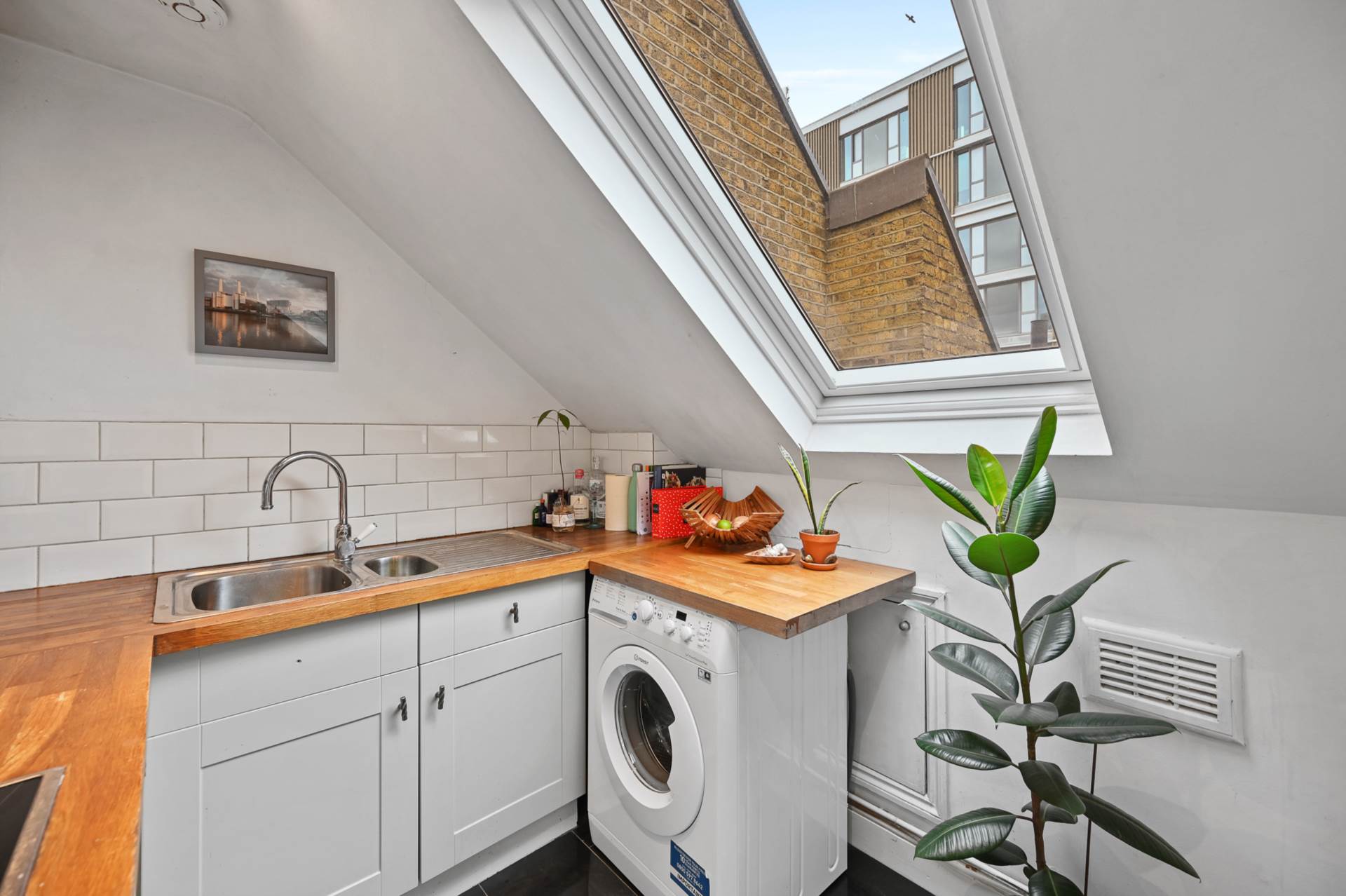 Battersea Park Road, Battersea, Image 8