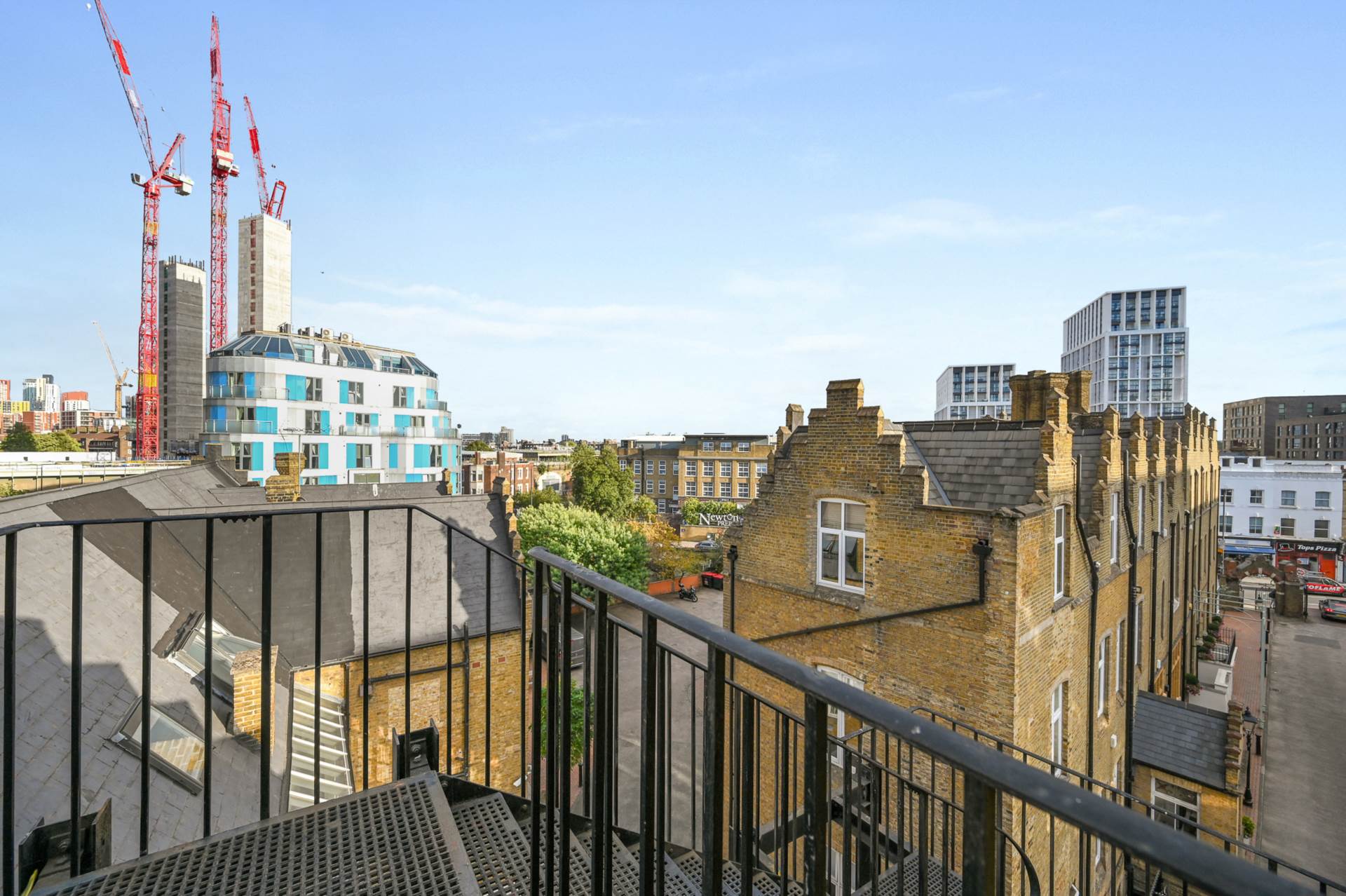 Battersea Park Road, Battersea, Image 9