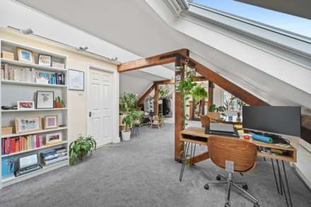 Battersea Park Road, Battersea, Image 2