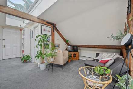 Battersea Park Road, Battersea, Image 5