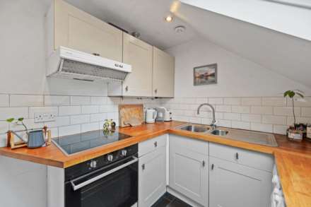 Battersea Park Road, Battersea, Image 6