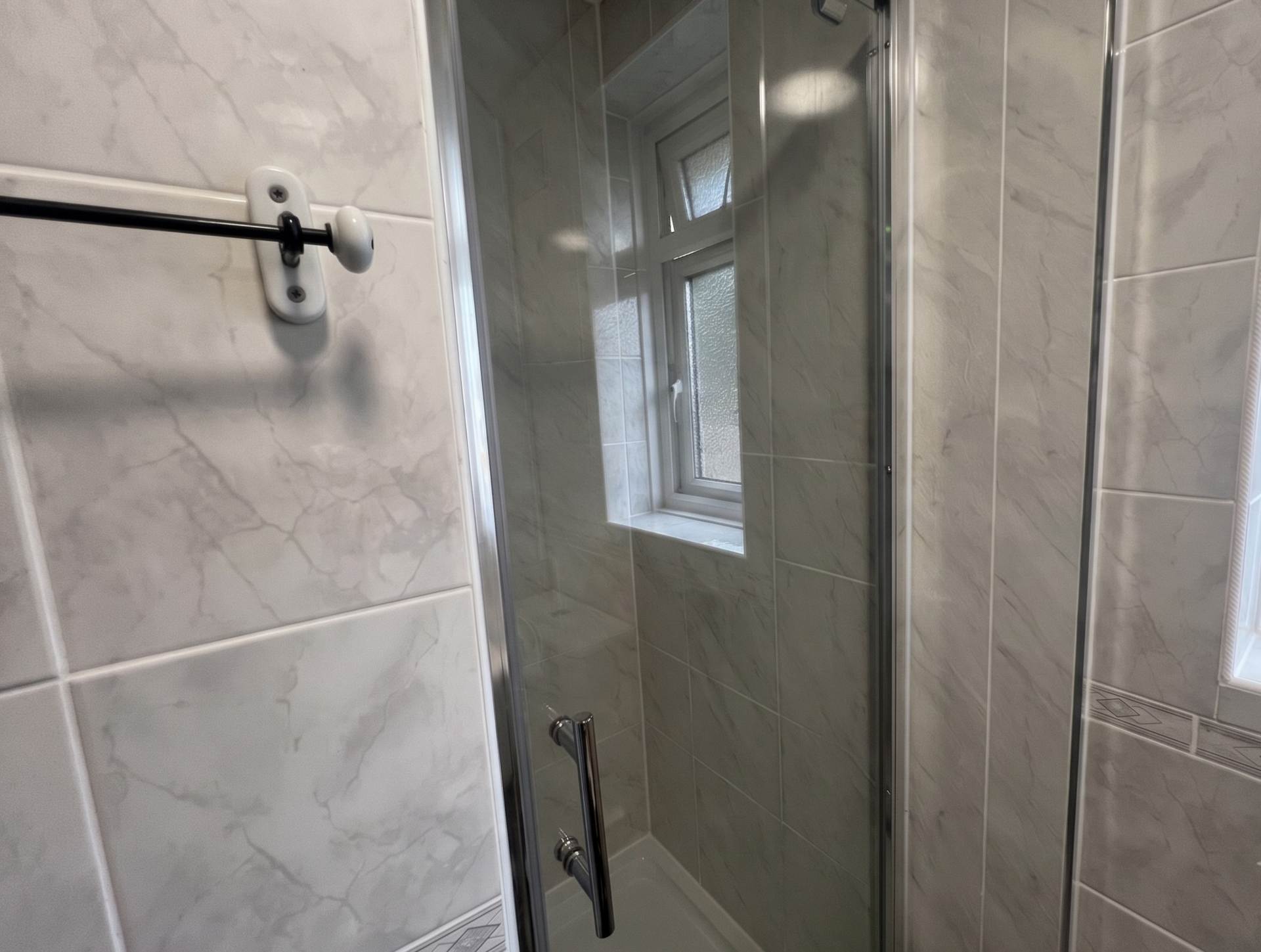 Three Bedroom Terrace House with a large private Garden in Kidbrooke, Image 5