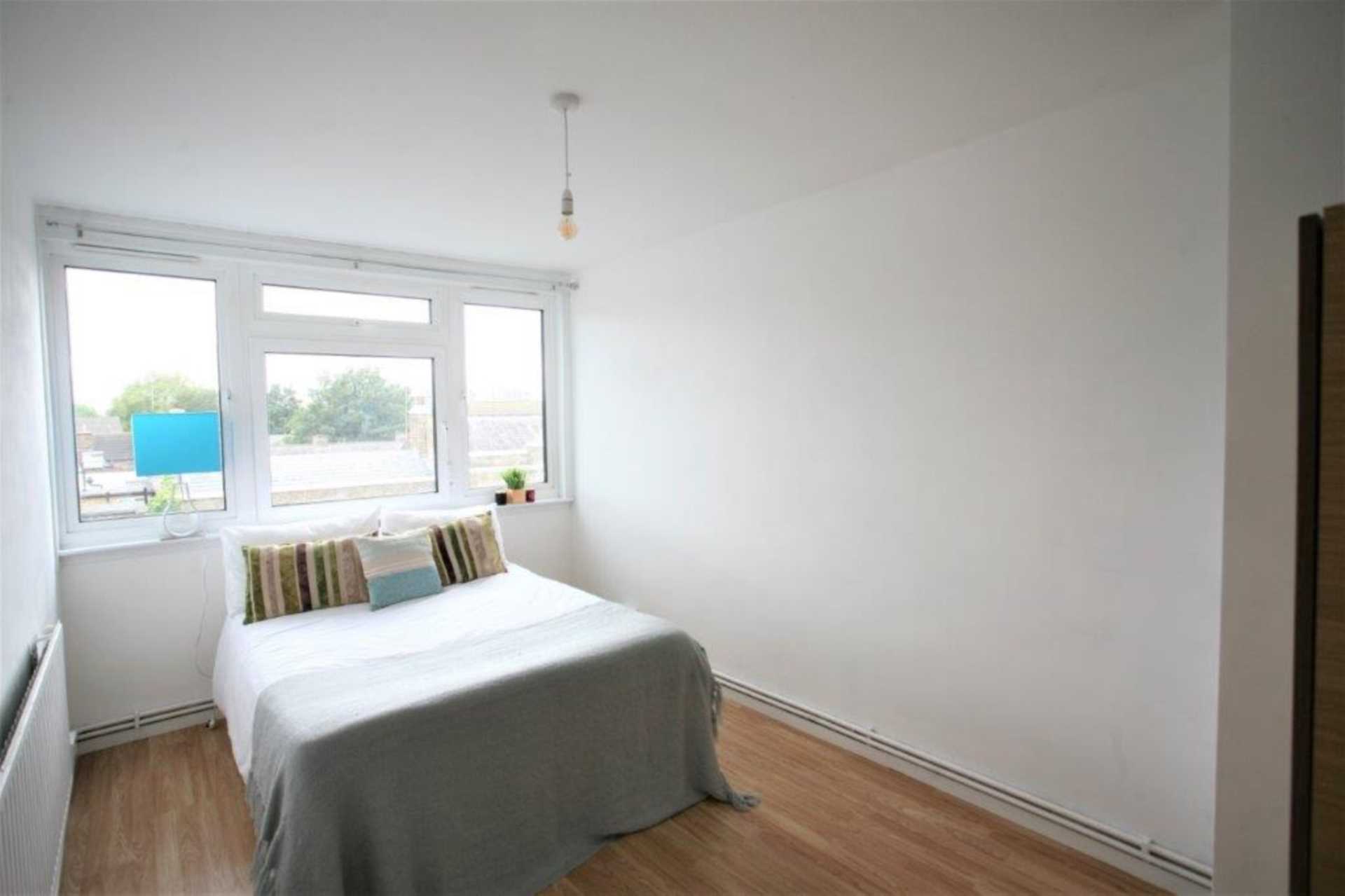 Stanswood Gardens, London, SE5, Image 4
