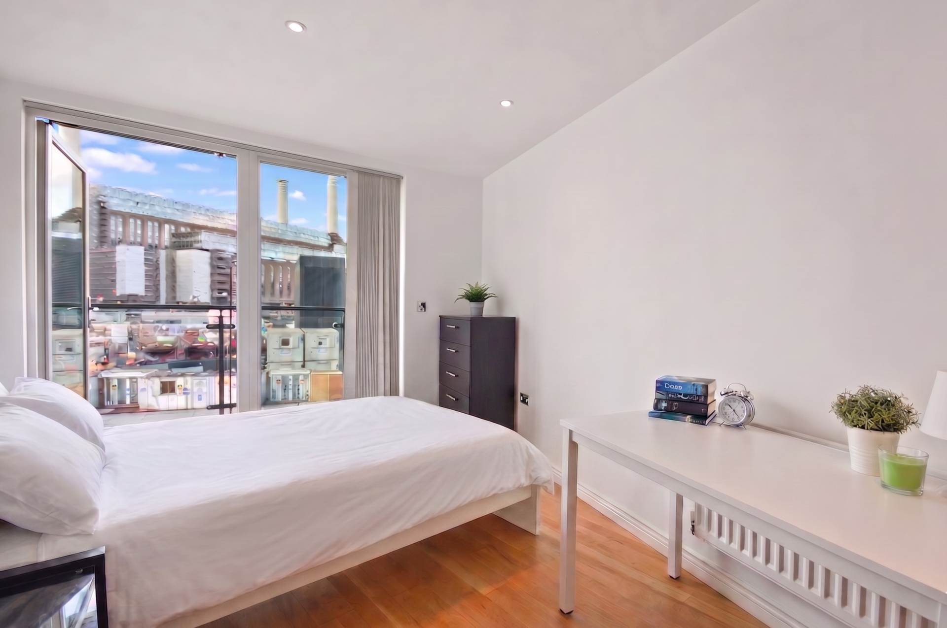 Viridian Apartments, Nine Elms, SW8, Image 1