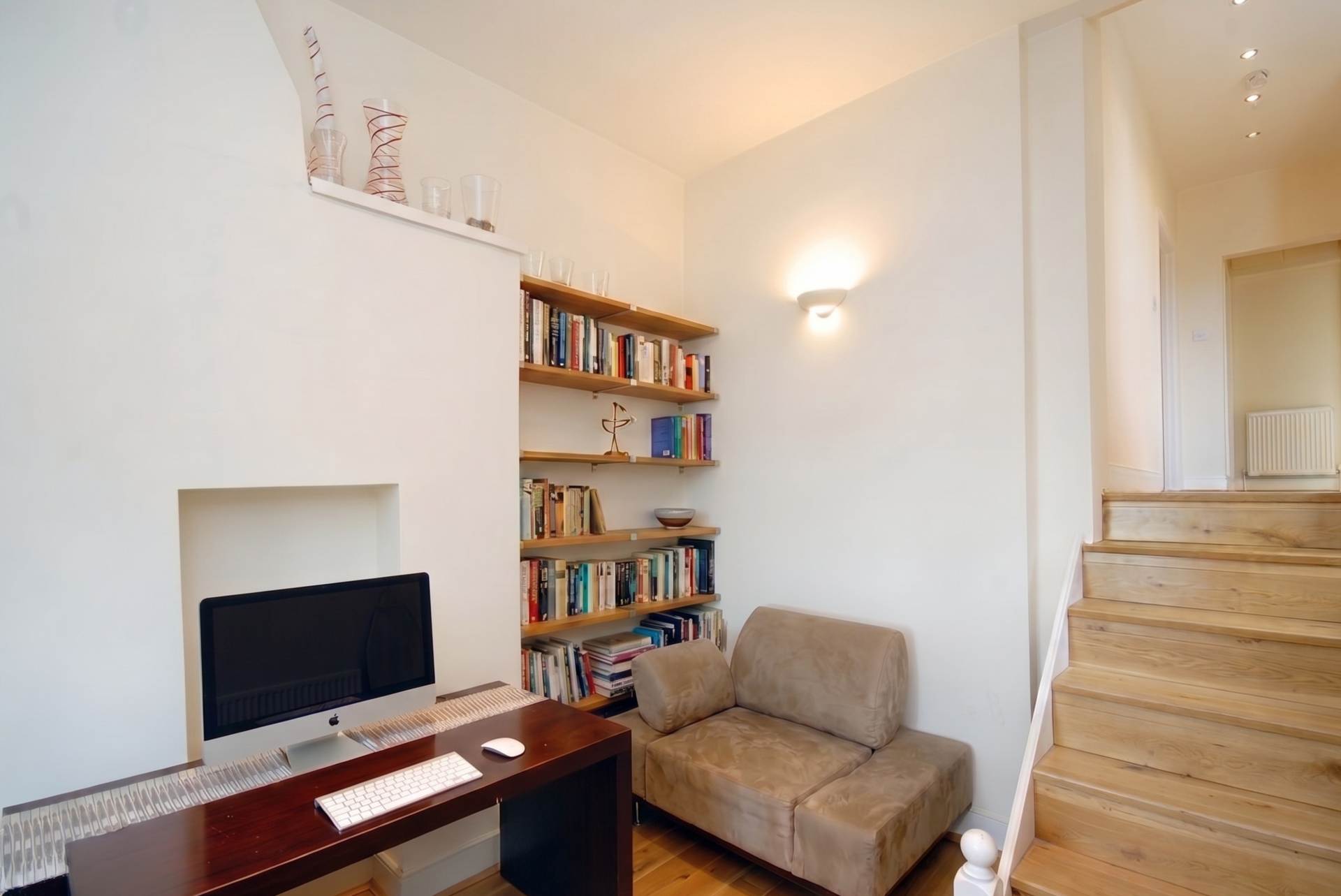 Battersea Park Road, Battersea, SW11, Image 1