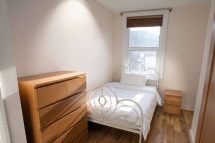 Battersea Park Road, Battersea, SW11, Image 3