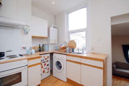 Battersea Park Road, Battersea, SW11, Image 4