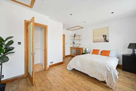 Property For Rent Battersea Park Road, Battersea, London