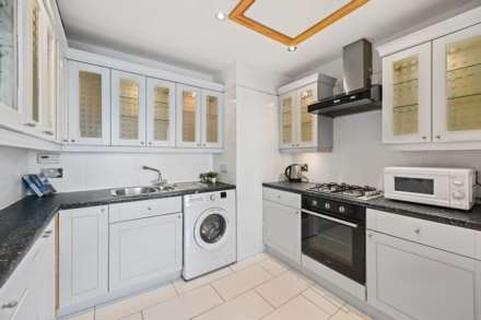 Battersea Park Road, Battersea, London, SW11 3BL, Image 11