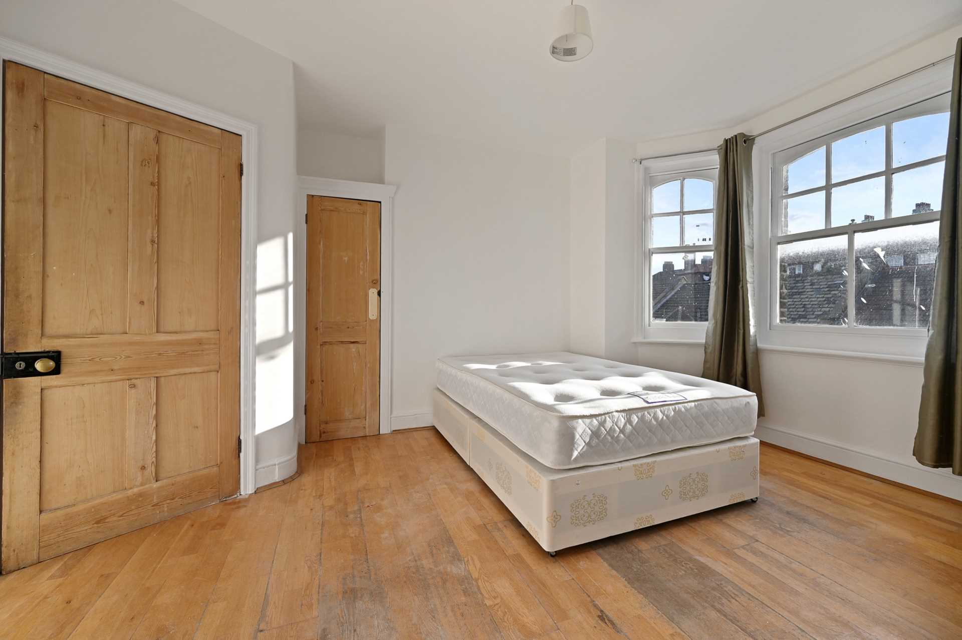 8 Royal London Building, London, SE15, Image 6