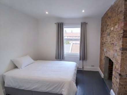 9 Royal London Building, London, SE15, Image 2