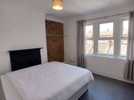9 Royal London Building, London, SE15, Image 3