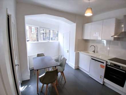 9 Royal London Building, London, SE15, Image 7
