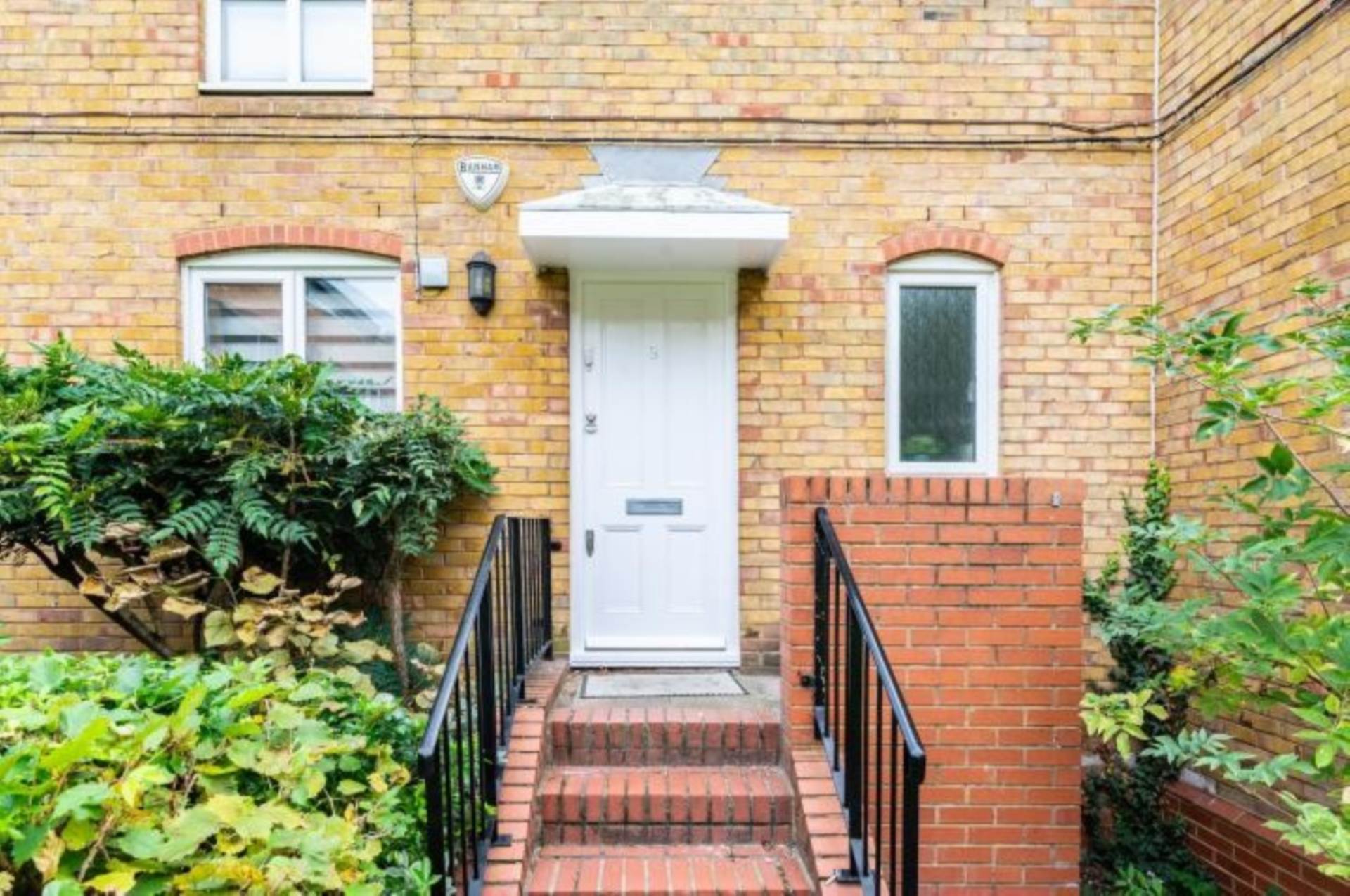 Belgrave Court, Ascalon Street SW8, Image 15