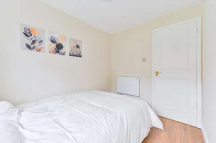 Belgrave Court, Ascalon Street SW8, Image 10