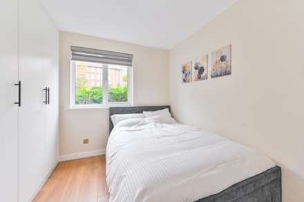 Belgrave Court, Ascalon Street SW8, Image 9