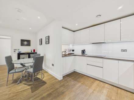 Gladwin Tower, Nine Elms Point, Wandsworth Road, SW8, Image 6