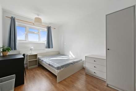 Holmes Court, Paradise Road, London SW4 6QJ, Image 4