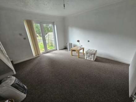 Wormalds View, Dewsbury, Image 4