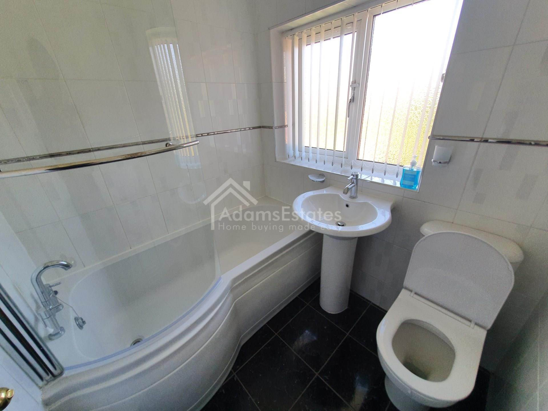 Churchbank Way, Thornhill Lees, Image 5