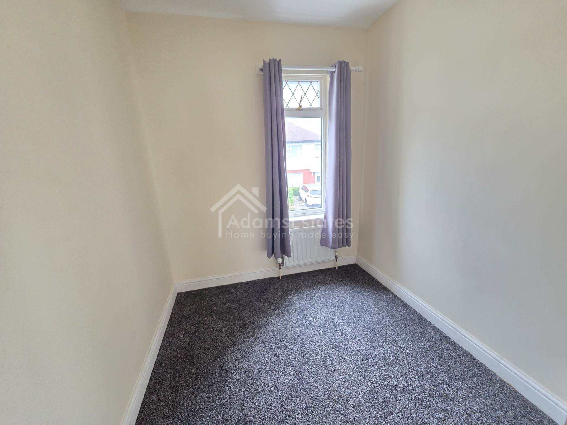 Wakefield Crescent, Earlsheaton, Image 6