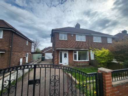 3 Bedroom Semi-Detached, Guernsey Road, Dewsbury