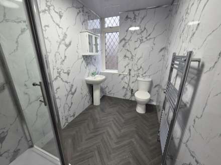 South Street, Dewsbury, Image 8