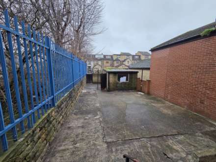 South Street, Dewsbury, Image 9