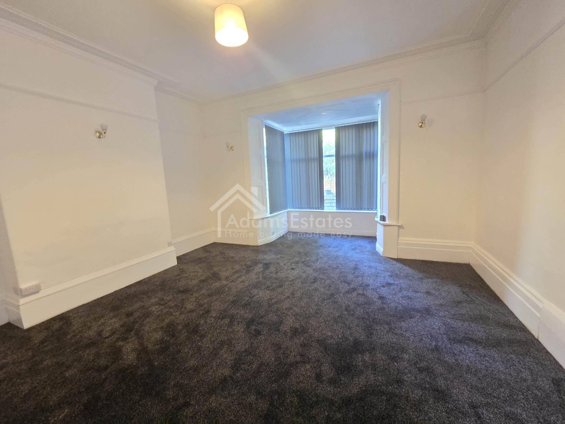Hill Crest Road, Dewsbury, Image 4