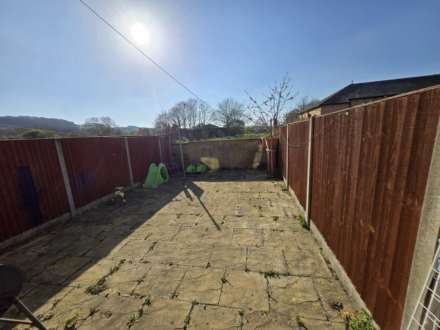 Chestnut Terrace, Dewsbury, Image 11