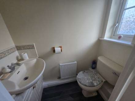 Millwater Avenue, Dewsbury, Image 3