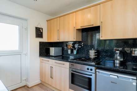 Maizebrook, Dewsbury, Image 7