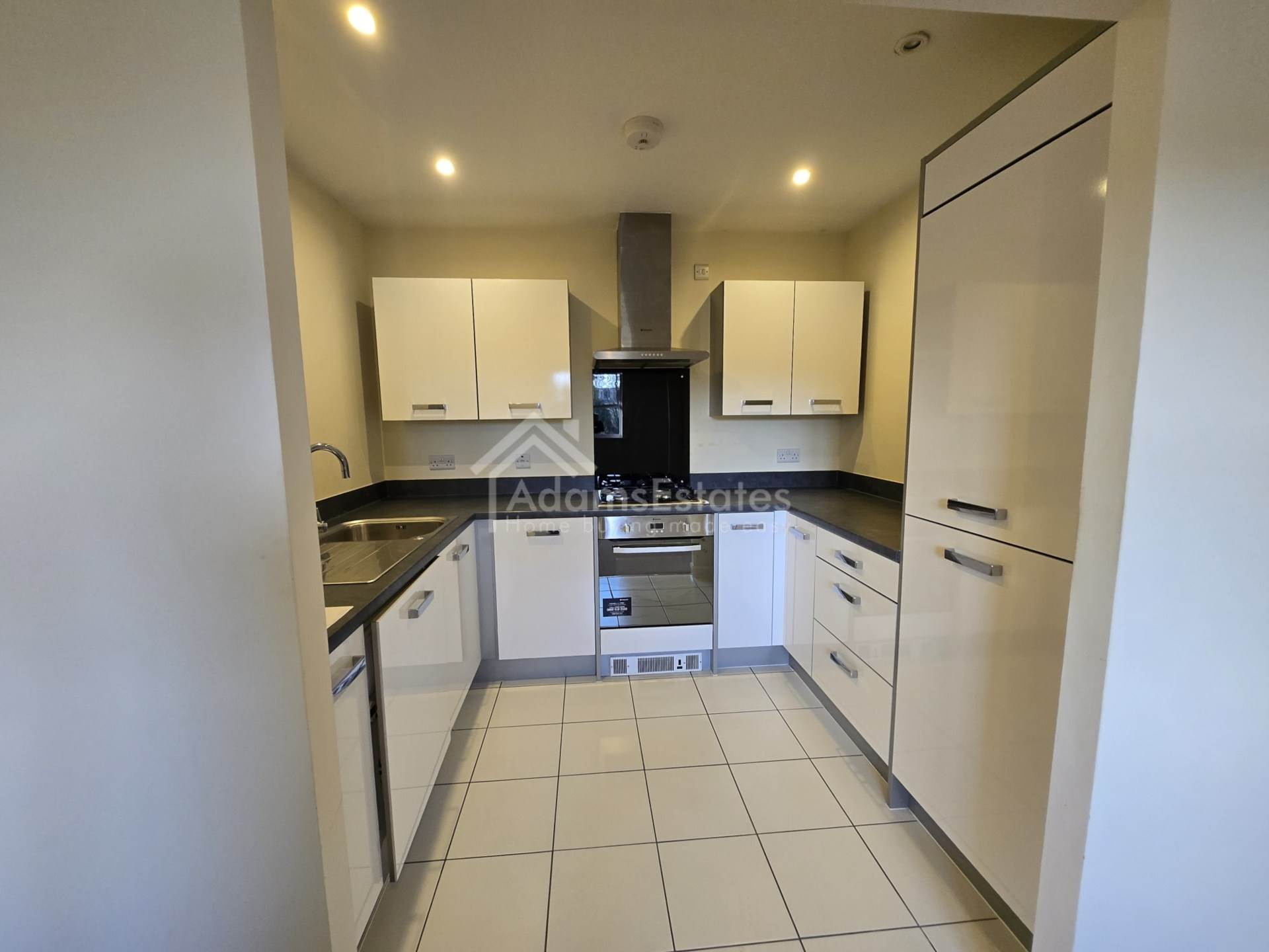Marmaville Court, Mirfield, Image 3