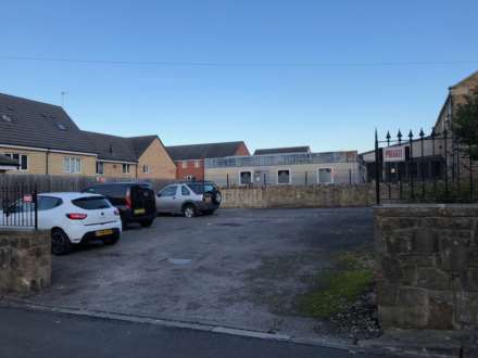 Lees Hall Road, Dewsbury, Image 6