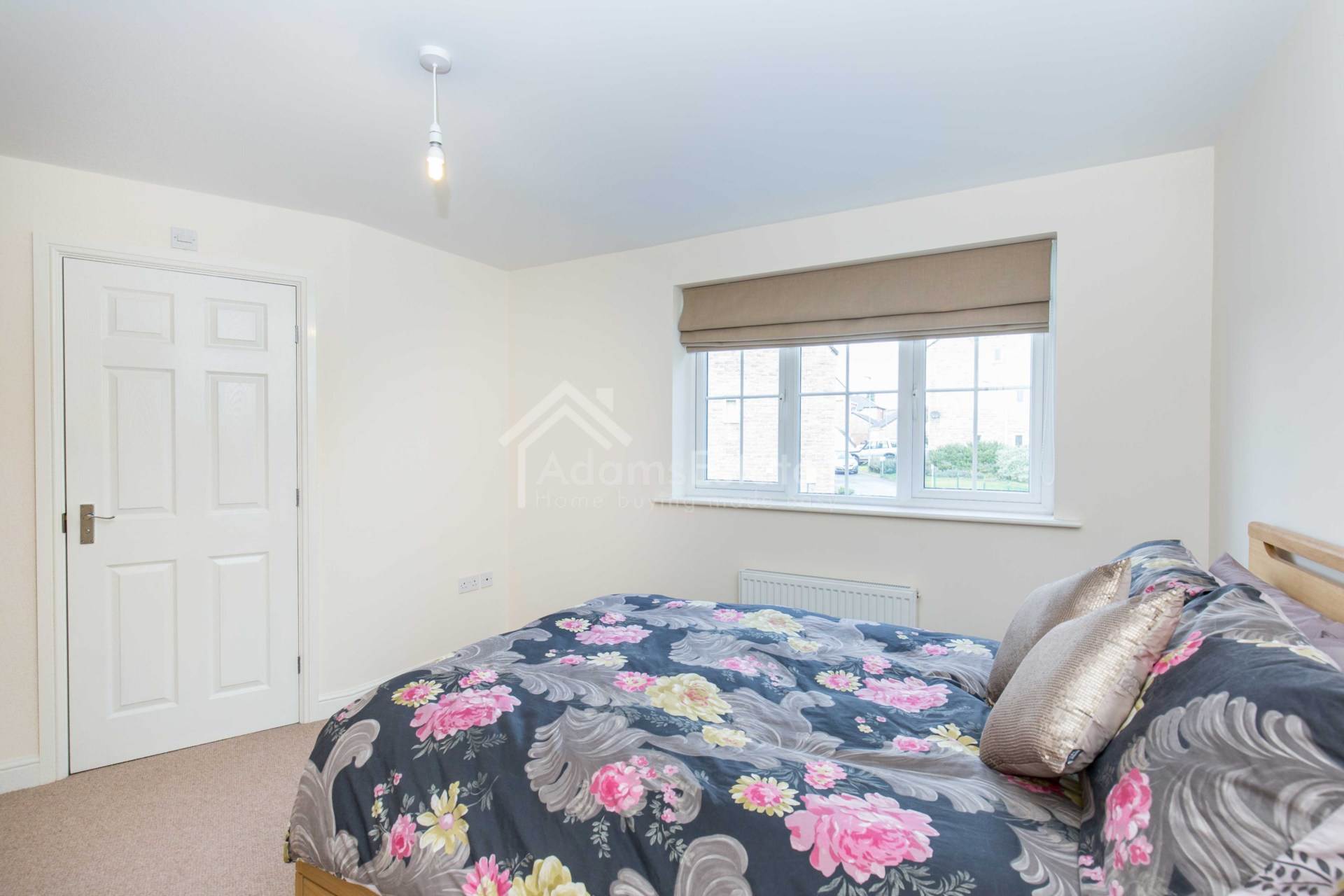 Highfield Court, Batley, Image 13