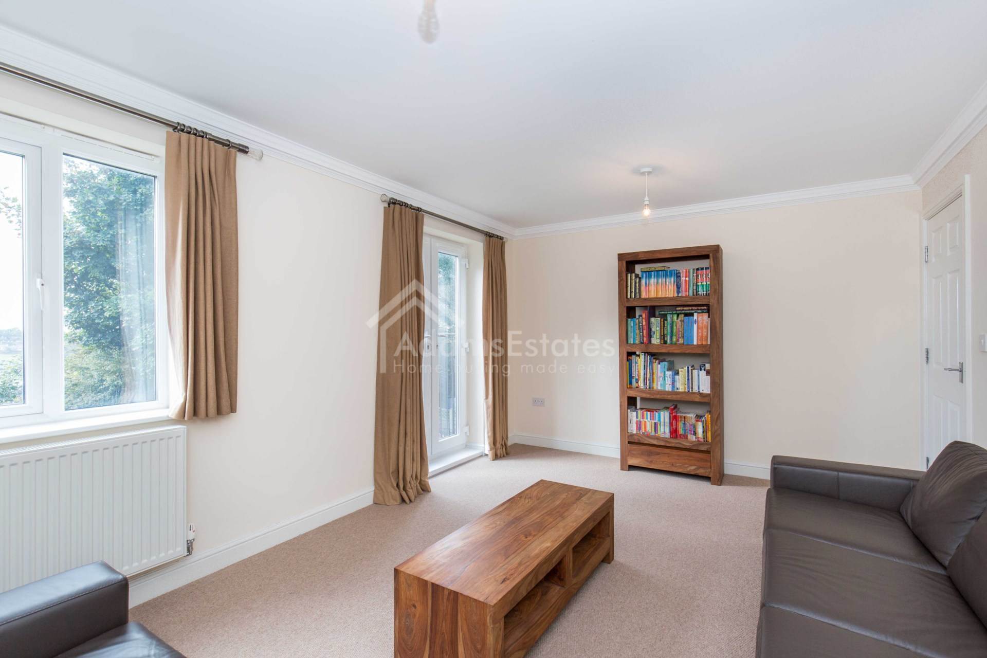 Highfield Court, Batley, Image 6
