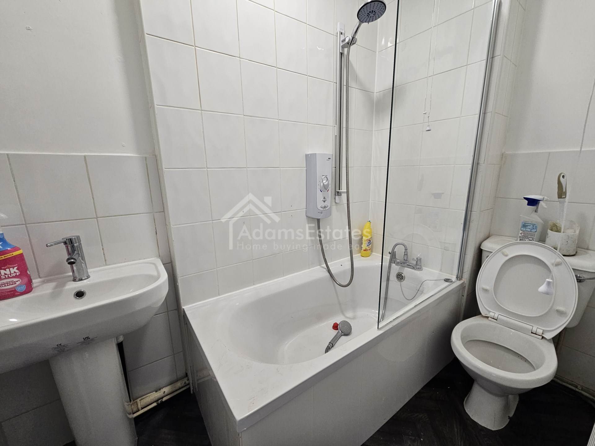 Lees Hall Road, Dewsbury, Image 4