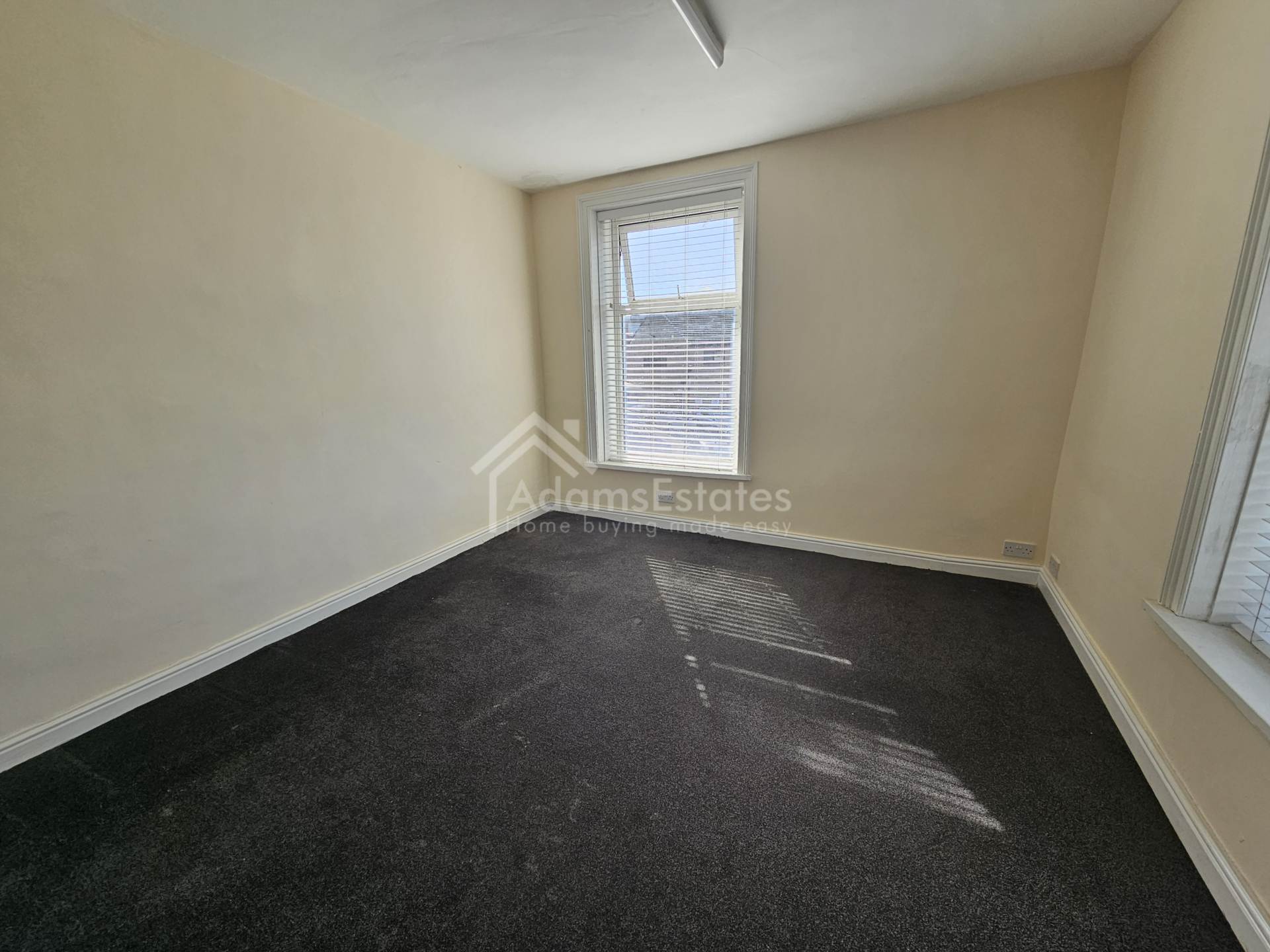 Batley Road, Heckmondwike, Image 4