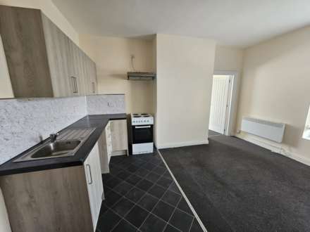 Batley Road, Heckmondwike, Image 1