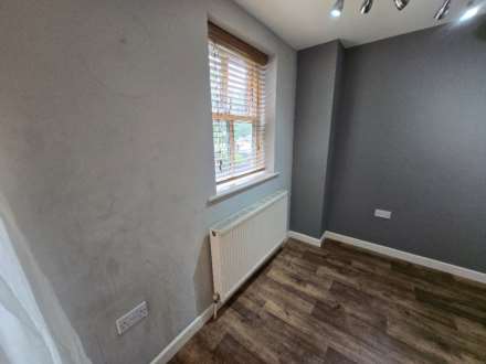 Wellfield Mews, Dewsbury, Image 6