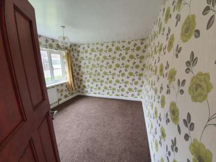 Selbourne Rd, Dewsbury, Image 8